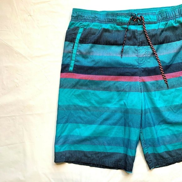 Nike Swim Trunks Board Shorts Mens Medium M Mesh Brief‎ Swoosh Colorful Striped - Picture 4 of 12